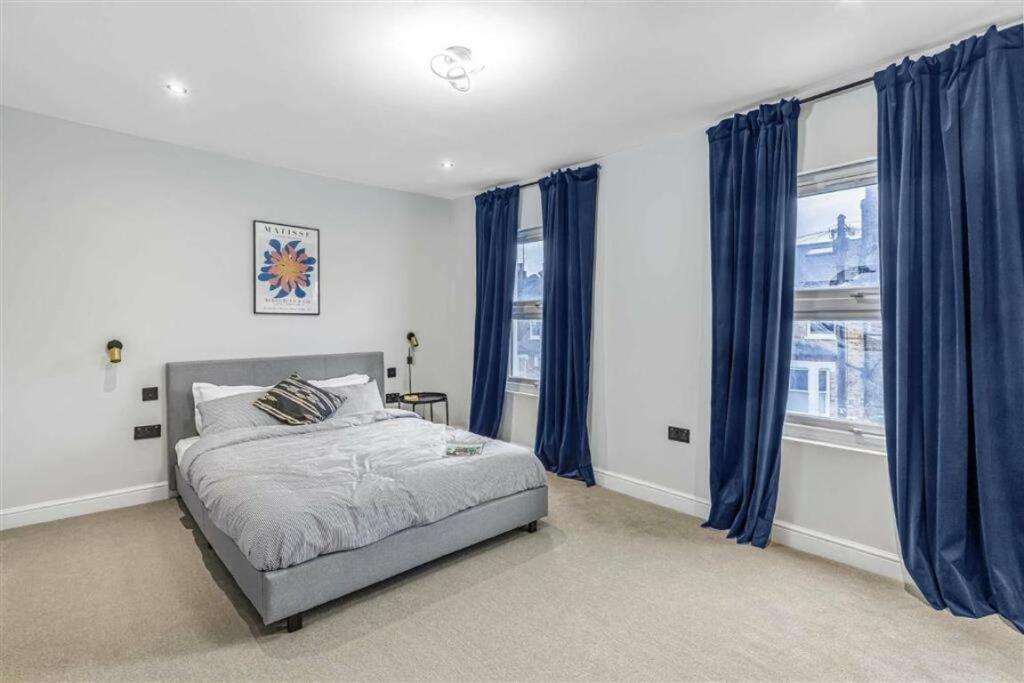 3-bedroom House In Greenwich Apartment